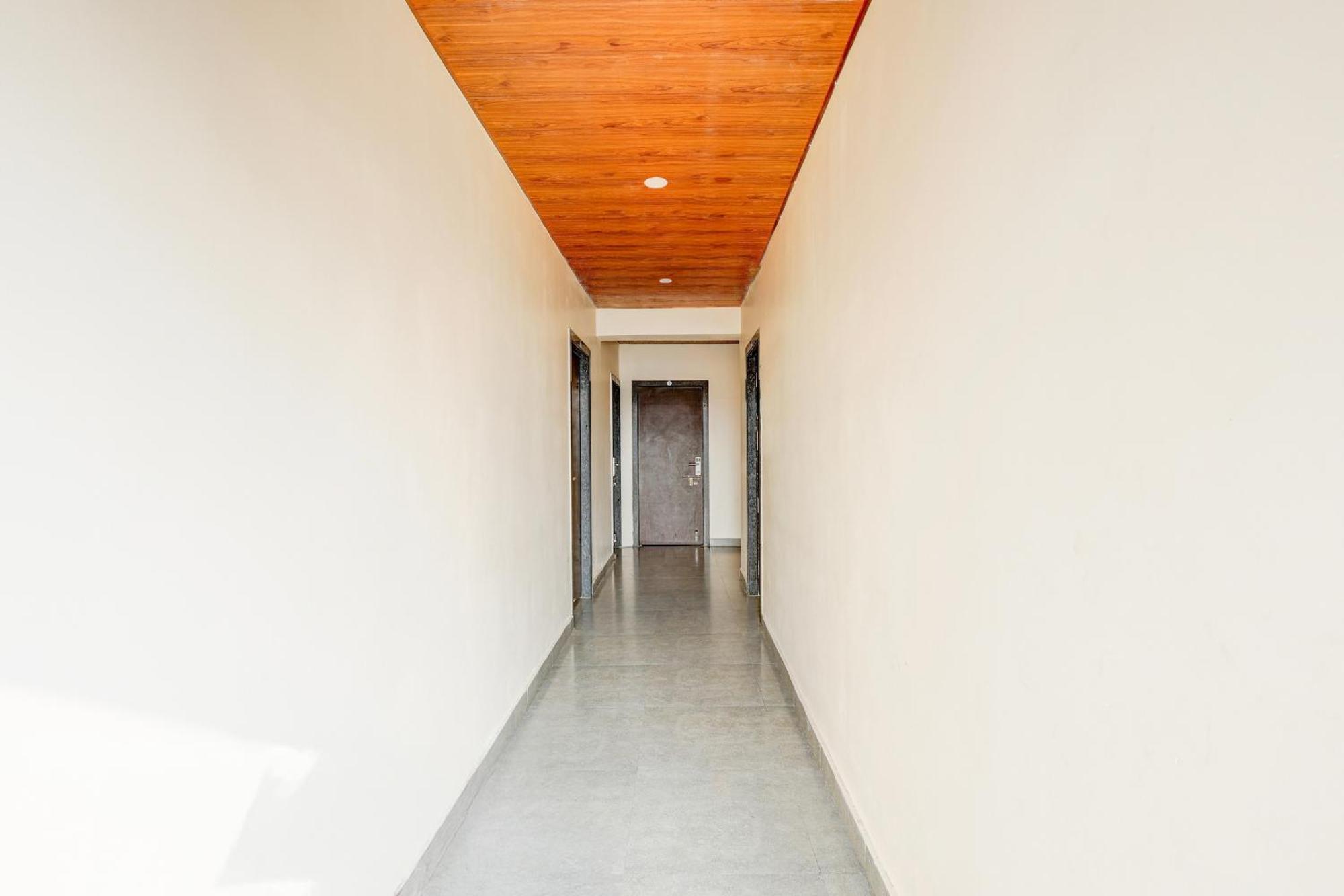 מלון Sabbavaram Townhouse Pendurthi Visakhapatnam מראה חיצוני תמונה