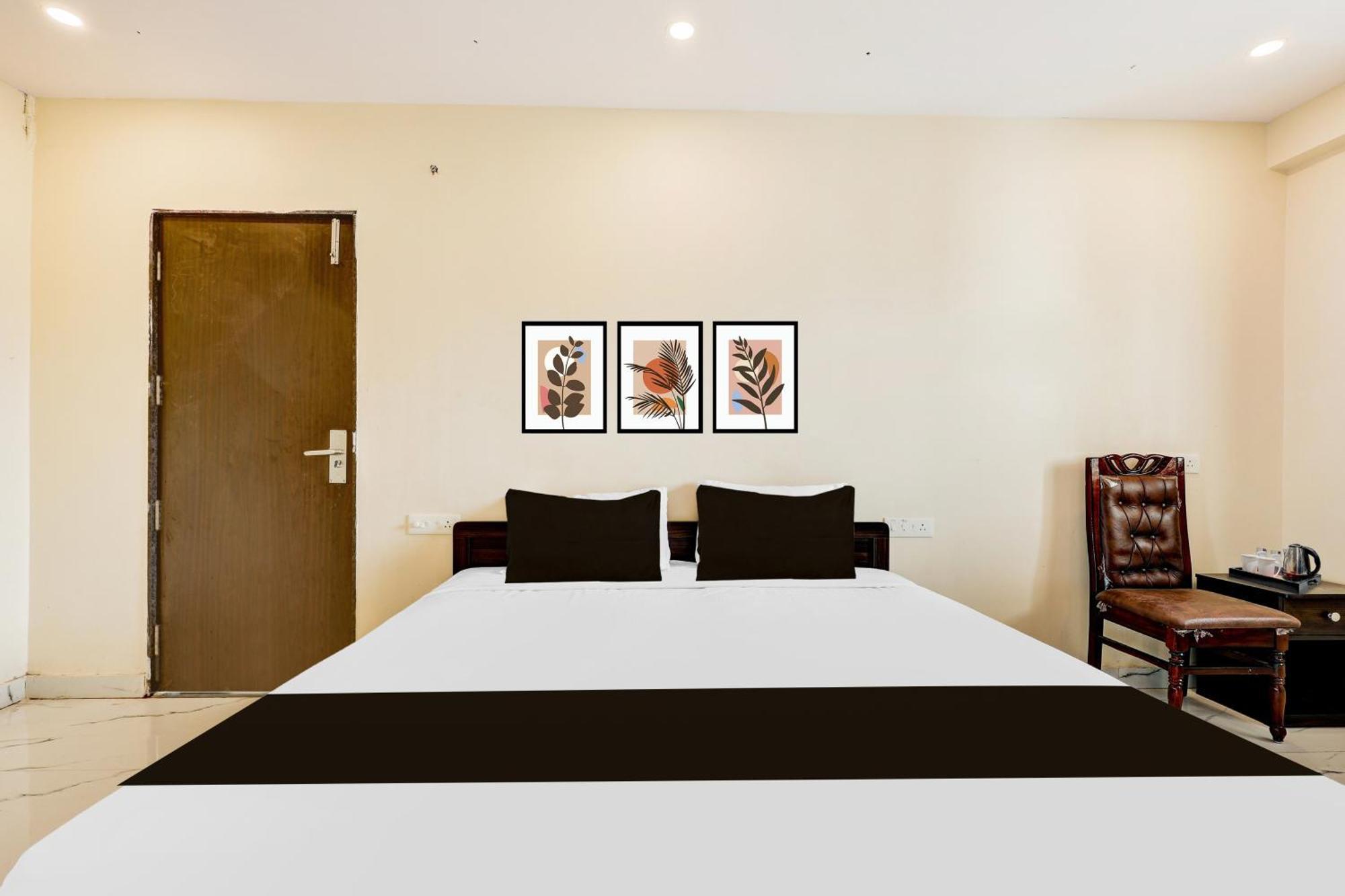מלון Sabbavaram Townhouse Pendurthi Visakhapatnam מראה חיצוני תמונה
